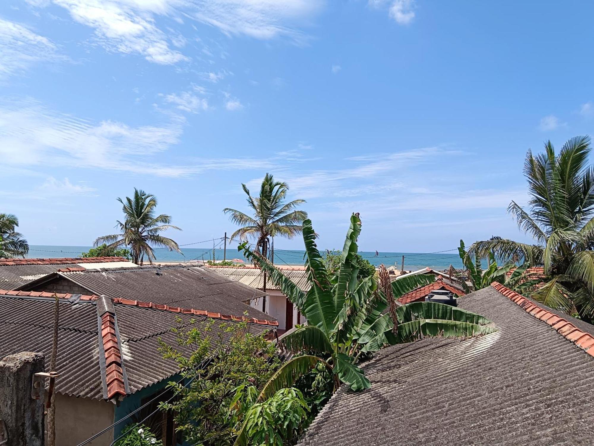 La Cozy Hotel & Restaurant Negombo Daluwekotuwa Exterior photo
